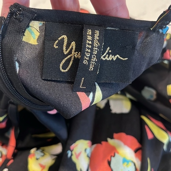 ⭐️Anthro’s Yumi Kim,Lea Wrap,POCKETS, Floral Sleeveless Black Romper, Size L - Picture 10 of 16